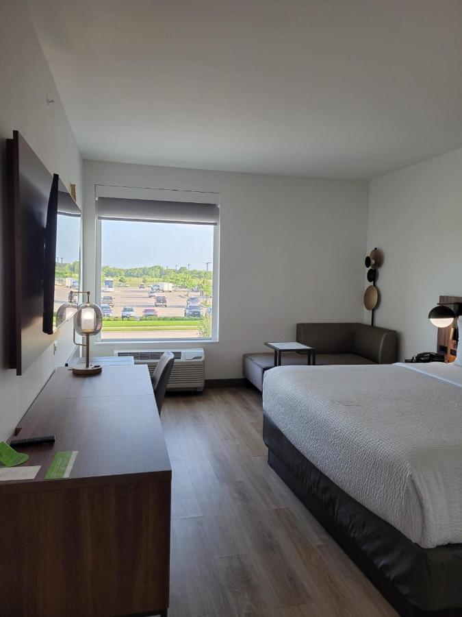 La Quinta Inn & Suites By Wyndham テレル エクステリア 写真