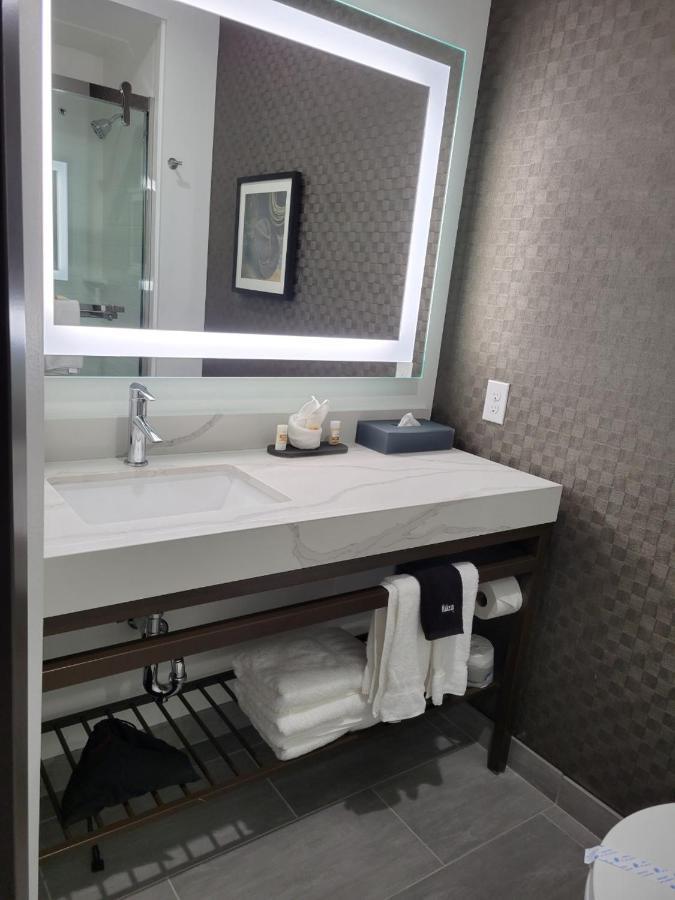La Quinta Inn & Suites By Wyndham テレル エクステリア 写真
