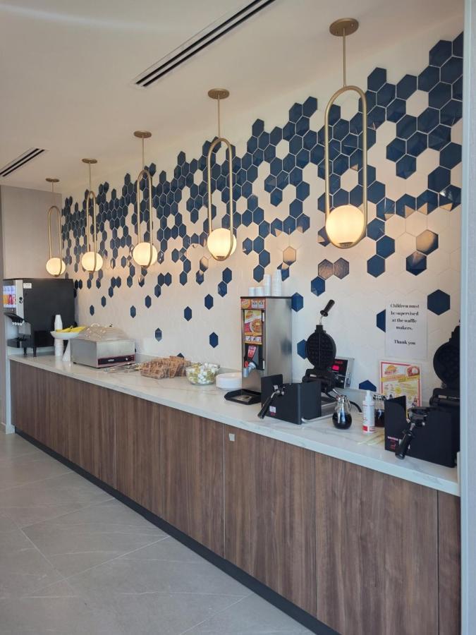 La Quinta Inn & Suites By Wyndham テレル エクステリア 写真