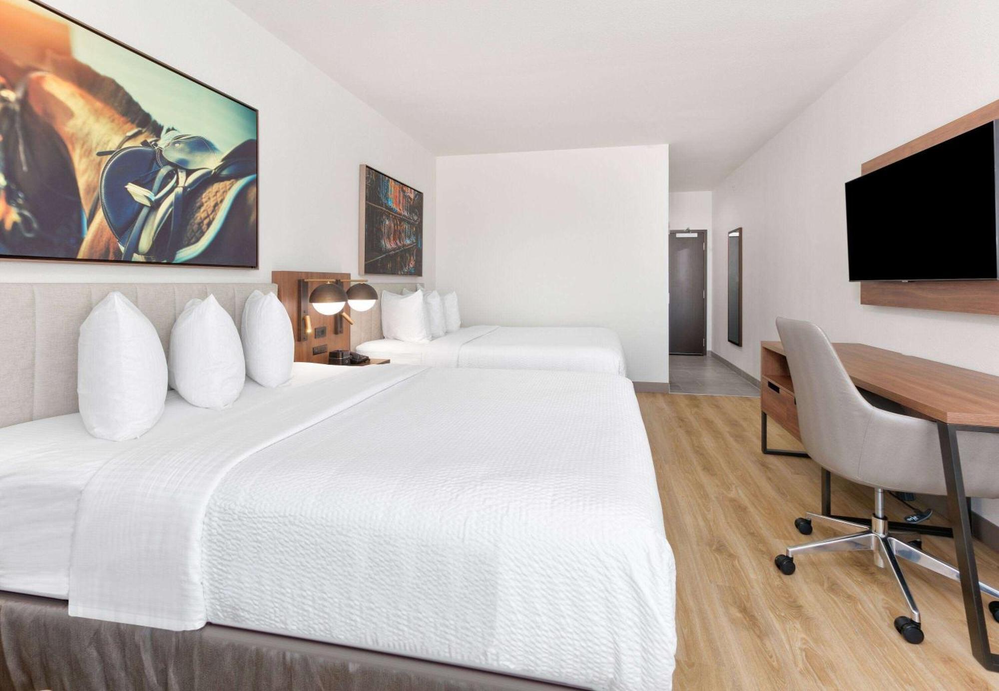 La Quinta Inn & Suites By Wyndham テレル エクステリア 写真